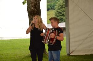 Gasilci veterani si znajo narediti prijetno, prav tako ljudske pevke Pušeljc 8